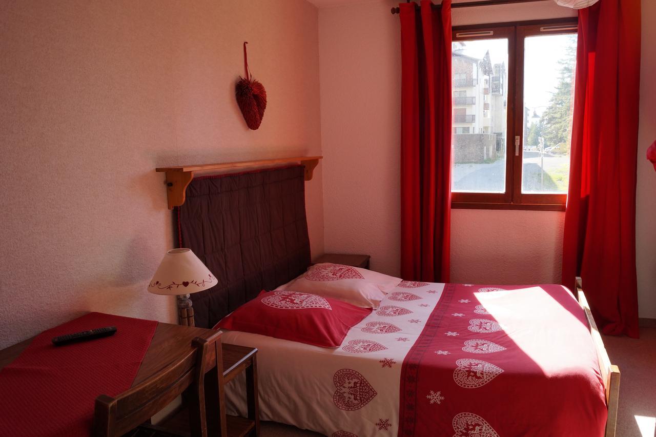 Hotel - Restaurant Le Blanchon Selonnet エクステリア 写真